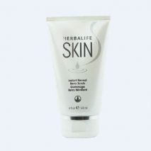 Gel tẩy tế bào chết Herbalife Instant Reveal Berry Scrub